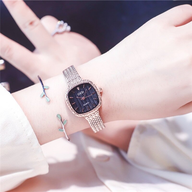 Reloj cuadrado de malla para mujer, pulsera de cuarzo con superficie geométrica y números romanos, de lujo, a la moda