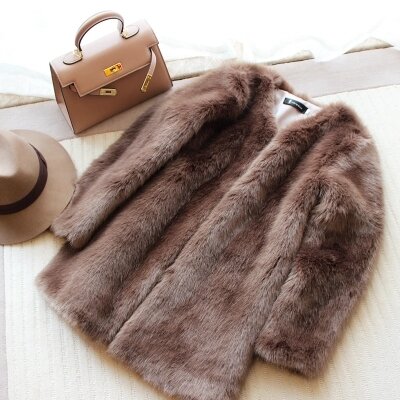 Nowy styl wysokiej klasy mody kobiety Faux Fur Coat 17S18