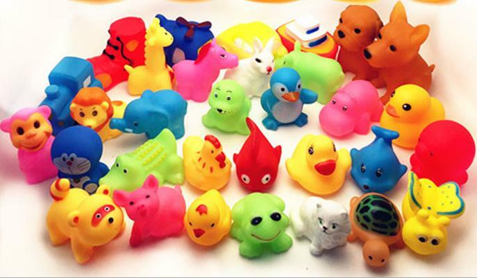 13Pcsน่ารักสัตว์ผสมสีสันSoft Rubber Float Squeeze Sound Squeakyของเล่นสำหรับทารกGYH