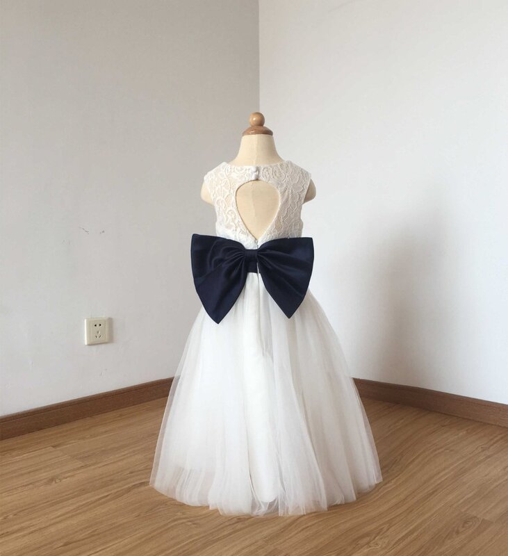 2020 spitze Cap Sleeve Neue Blume Mädchen Kleider für Hochzeiten A-Line Bogen Kleine Mädchen Erstkommunion Pageant Kleider