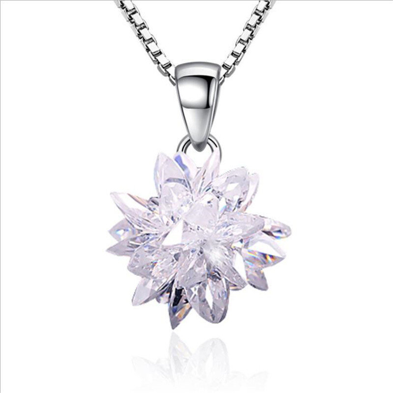 Romantic Crystal Flower Pendants Necklace For Women Jewelry Fashion Silver Plated Necklace Female Party Accessories