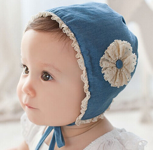 Bonnet bleu pour petites filles, chapeau de soleil fait à la main avec fleur, pour le baptême du printemps