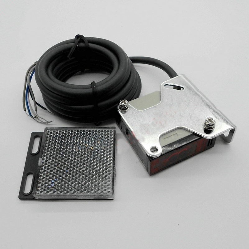 Interruptor de proximidad E3JK-R4M1 DC 12-24V AC 90-250V, Sensor fotoeléctrico retrorreflectante con Cable de 2M