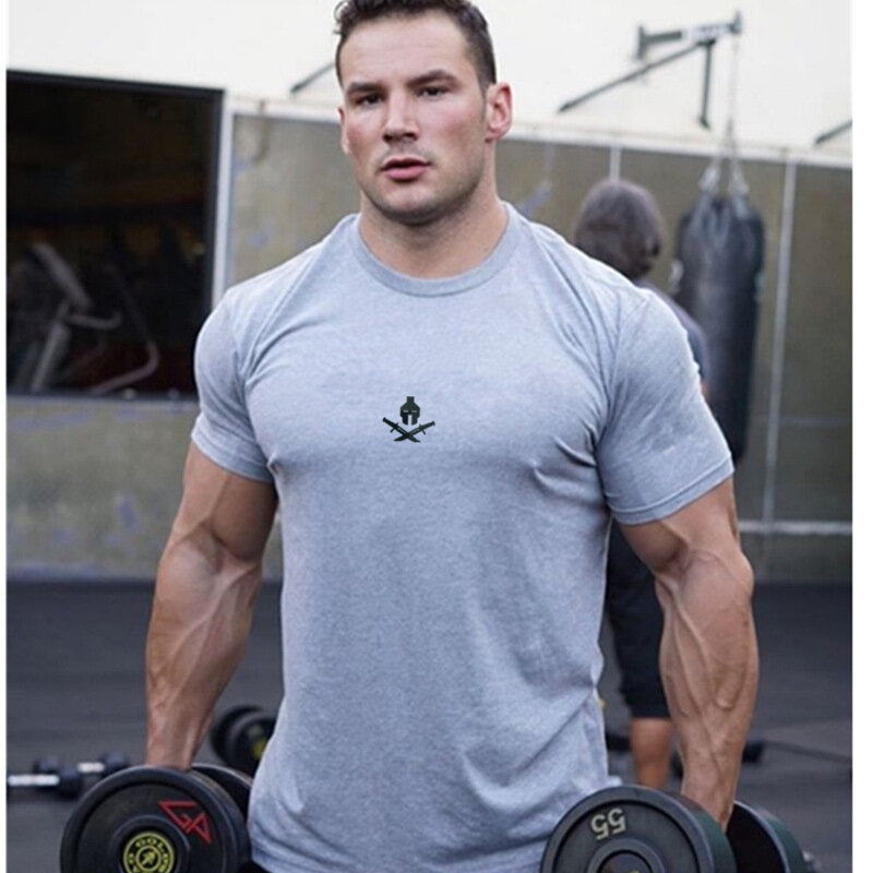 2021 Gym เสื้อกีฬาเสื้อผู้ชายฟิตเนสเสื้อ Man Dry Fit แขนสั้นการฝึกอบรมเสื้อยืด Mens กีฬา Tshirt
