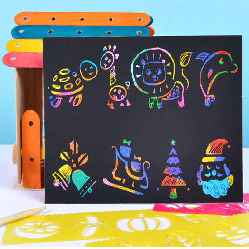 50 ชิ้น/เซ็ต Magic กระดานวาดรูปที่มีสีสัน Rainbow Scratch กระดาษ DIY ของเล่น Scraping ภาพวาดเด็ก Doodle ภาพวาด Scratch Toy