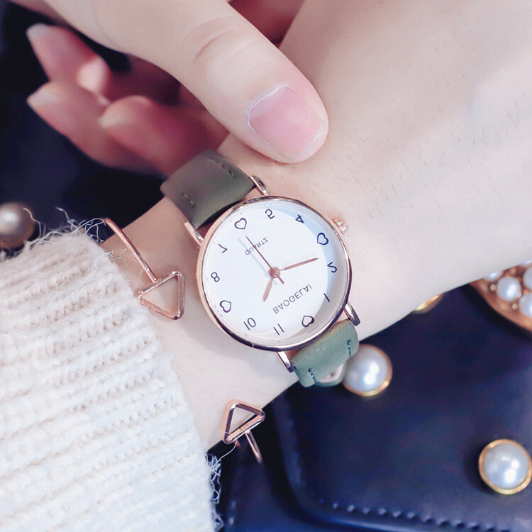 Relógio de quartzo feminino com pulseira de couro, relógio adorável design de luxo em estilo vintage para mulheres da moda, balança do amor, 2021
