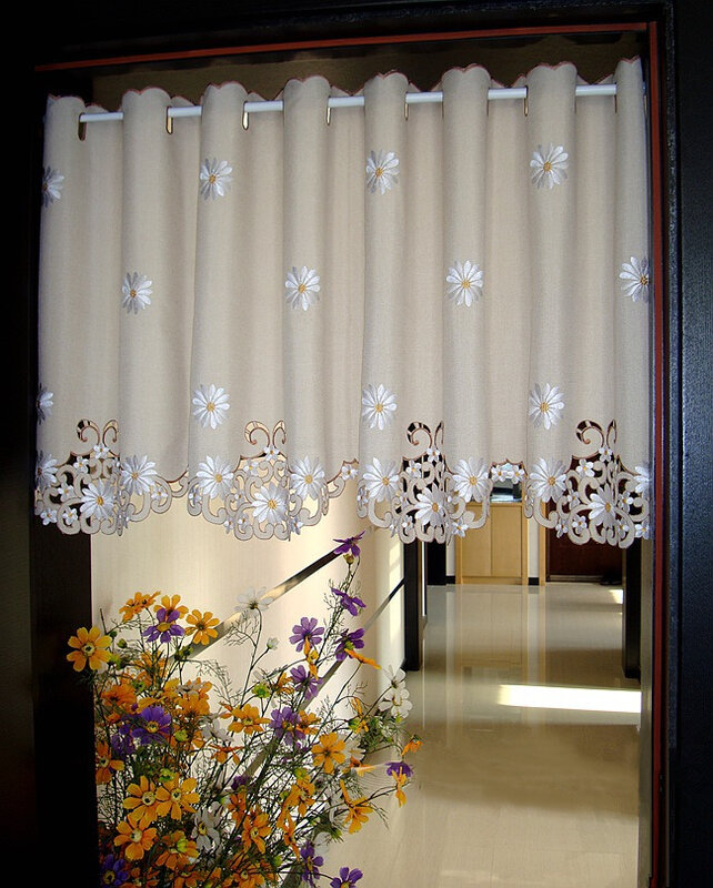 Britischen Halb-vorhang Sonnenblumen Bestickt Fenster Valance Hohl Saum Licht Schattierung Blackout Vorhang für Küche Schrank Tür