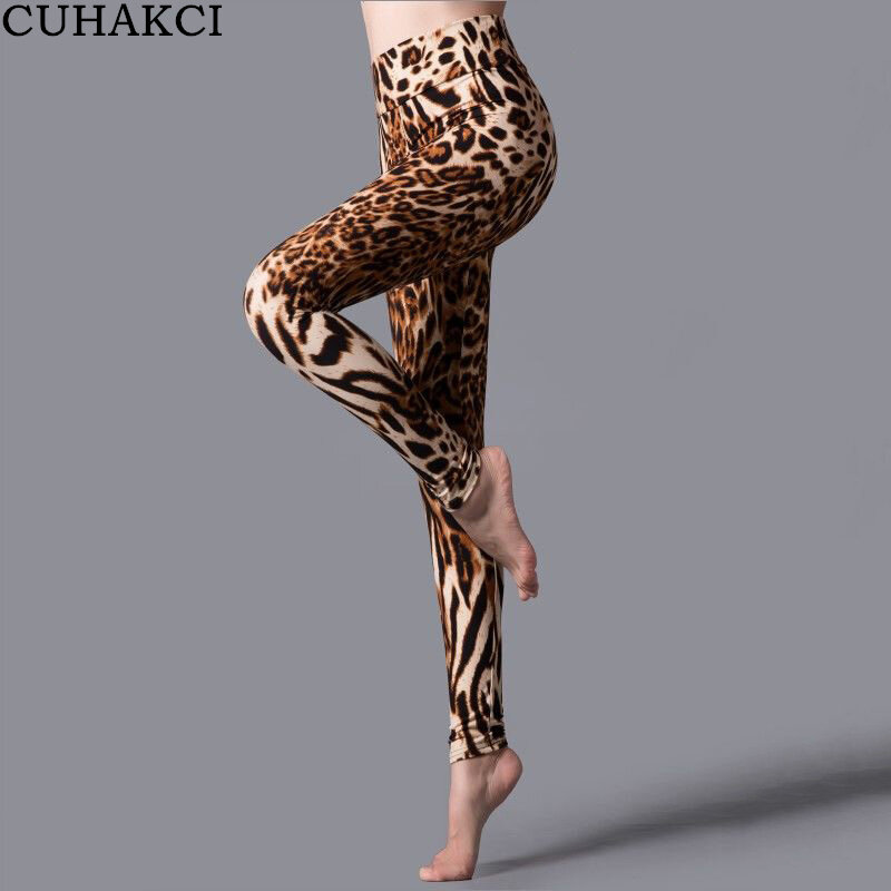  Leggings deportivos con estampado de leopardo para