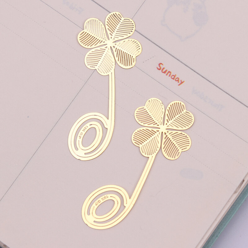 1PC New Four-leaf Clover Reading Metal Clip Bookmark Gift Book Mark for Kids
