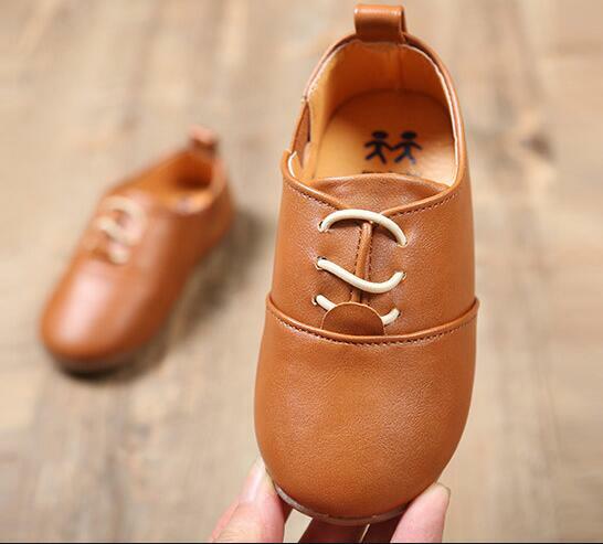 ฤดูใบไม้ผลิเด็ก PU หนังรองเท้า Loafers ขนาด21-30เด็กวัยหัดเดิน First Walkers เด็กสบายแบนรองเท้า