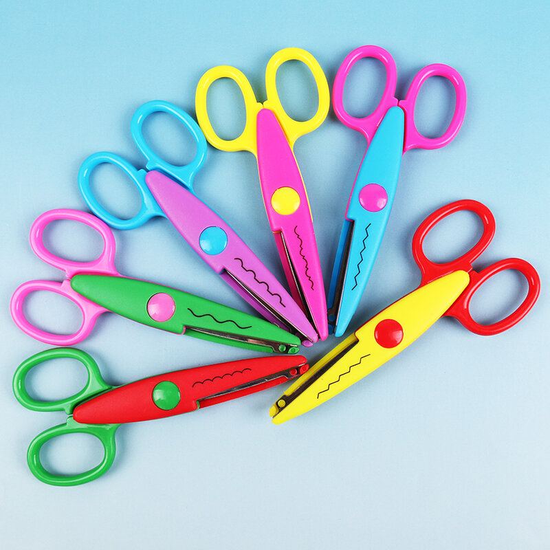 1PC Kids Laciness Scissors Metal and Plastic DIY Scrapbooking Photo Colors Scissors Paper Lace Diary Decoration with 6 Patterns