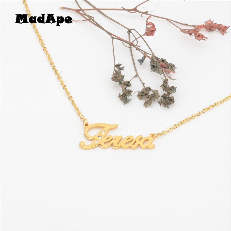 MadApe – collier pendentif avec lettres «Teresa», en acier inoxydable, personnalisé avec nom, couleur or, ras du cou, personnalisé avec tout nom