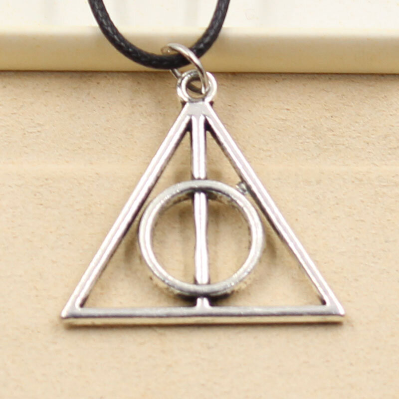 Nieuwe Mode Tibetaans Zilveren Kleur Hanger Deathly Hallows Ketting Choker Charm Zwart Lederen Koord Fabriek Prijs Handgemaakte Sieraden