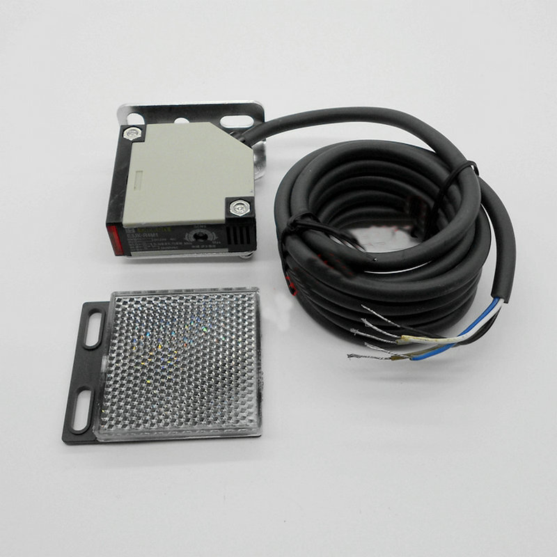 Interruptor de proximidad E3JK-R4M1 DC 12-24V AC 90-250V, Sensor fotoeléctrico retrorreflectante con Cable de 2M