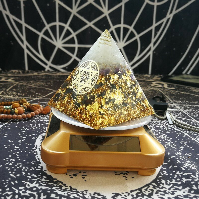 AURAREIKI Orgonite Pyramid Sahasrara Chakra Jeremiel Enhances Wisdom Natural Amethyst White Crystal Resin Pyramid Jewelry Crafts