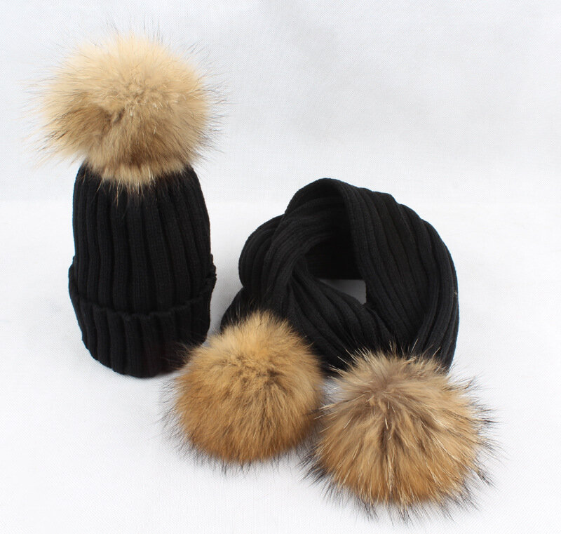 冬の2枚セット女性の冬の帽子女の子のための帽子本物のアライグマの毛皮ポンポンビーニーキッズキャップニット冬の帽子卸売