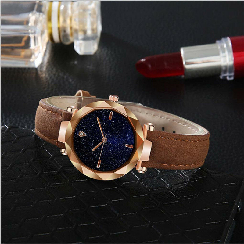 Explosion New Simple And Stylish Women Watch Luxurious Starry Dial Convex Mirror Leather Strap Watch Reloj Mujer Dropshipping *A