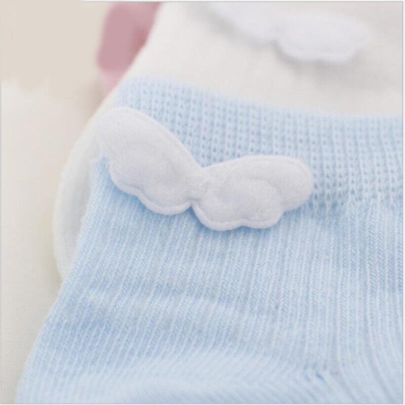 Chaussettes antidérapantes fines pour bébé garçon/fille, de 0 à 24m, avec ailes d'ange, chauffe-jambes pour enfants