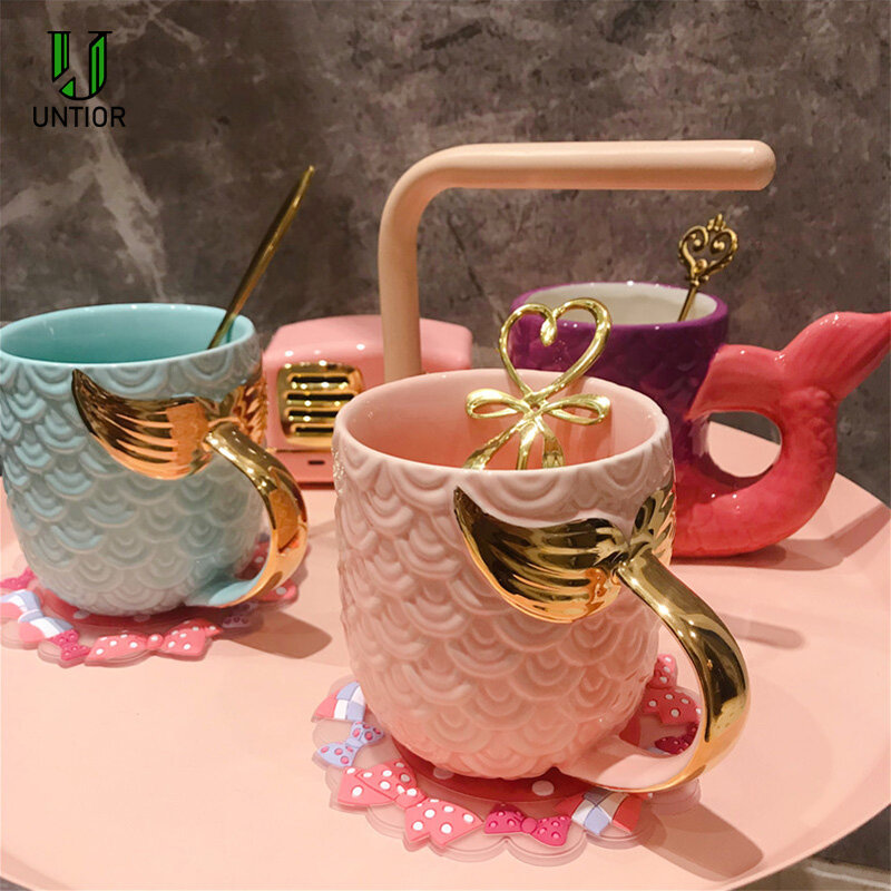 Caneca de sereia personalizada com cabo dourado, caneca criativa de sereia esmaltada em cerâmica com cauda de café presente para aniversários, casamentos e copos de cerâmica untior 420ml