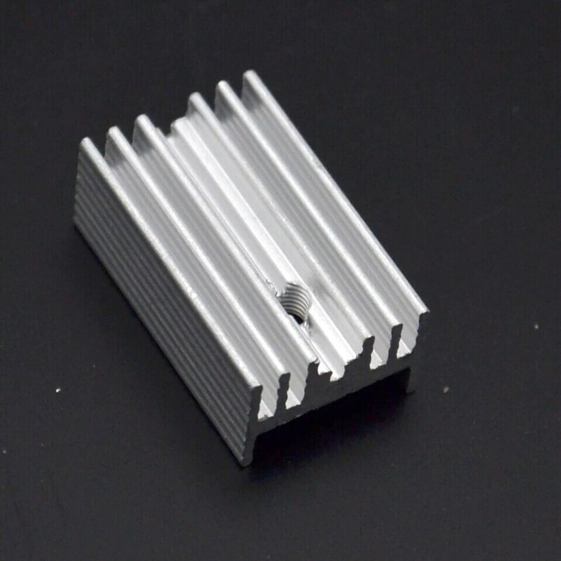 Dissipador de calor de 50 pces 25*15*10mm (sem pino) a-220 transistor e outro dissipador de calor de alta qualidade especial