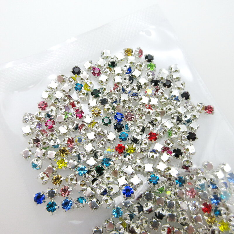 200pcs/pack Colorful glass crystal Silver claw 4mm Round shape Sew on rhinestone beads garment accessories bags shoes diy trim