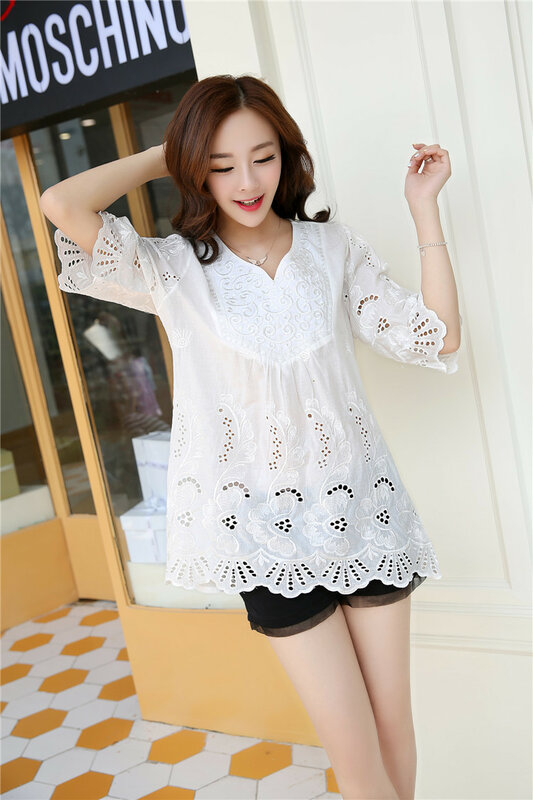 Casual Summer Women Blouses Vintage Embroidery Shirt Short Sleeve Blouse Ladies Floral Tops Womens Clothing Plus Size Cotton