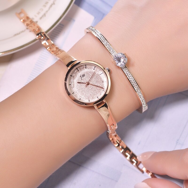 Vrouwen Armband Horloges 2021 Fashion Shining Dames Horloges Luxe Gouden Roestvrij Staal Vrouwelijke Quartz Horloge Zilveren Klok