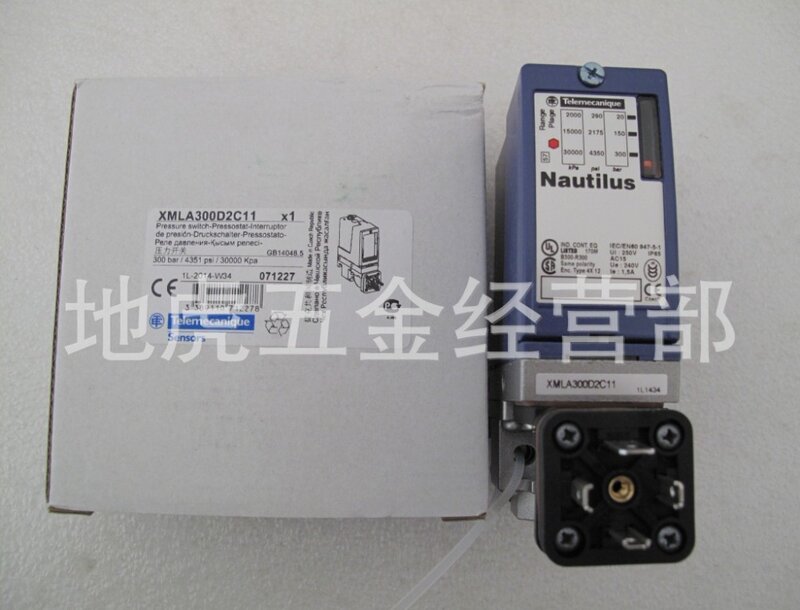 Schneider pressure switch XMLB300D2S11, XMLB300D2S14, XMLA300D2C11