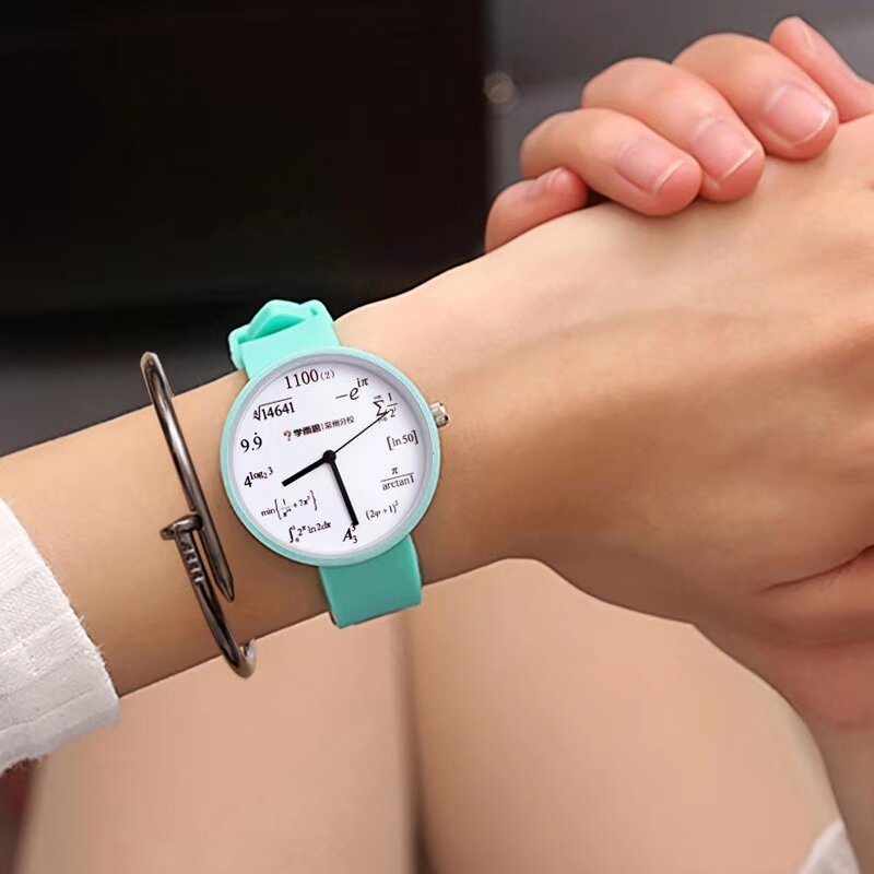 子供の腕時計ガール防水小学生素敵なジュニア女子高生ecg子供の韓国語バージョン