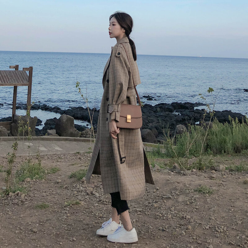 Trench-Coat de Style coréen pour femmes, manteau à carreaux Long, Double boutonnage, ceinture surdimensionnée, ample, vêtements d'extérieur avec rabats tempête