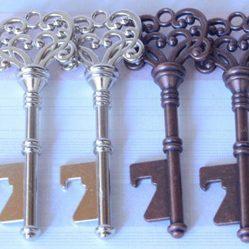 8*2.8 cm Retro Metal Bar de Cerveja Abridor de garrafas Anel Chave Portátil Enforcamentos Keychain para a Festa de Casamento de Cor Aleatória