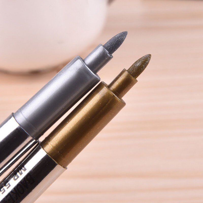 1Pcs DIY Metal Waterproof Permanent Paint Marker Pens Sharpie Gold And Silver 1.5mm Student Supplies Marker Craftwork Pen