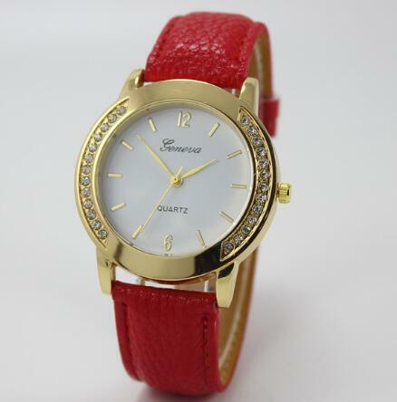 Nowa luksusowa marka skórzany kryształ kwarcowy zegarek kobiety panie mody na co dzień bransoletka zegarki na rękę zegar