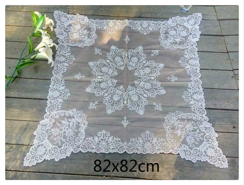 European Creative Square Embroidered Tulle Lace Fabric Tablecloth Kitchen Coffee Snack Table Cloth Christmas Mantel Ganchillo