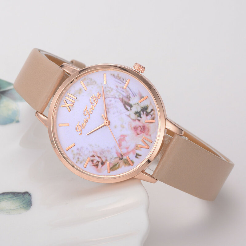 Relojes de pulsera Para Mujer horas Relojes de Mujer correa de cuero lujo marca veces reloj mujeres señoras reloj creativo flor Bayan Kol Saati * Un