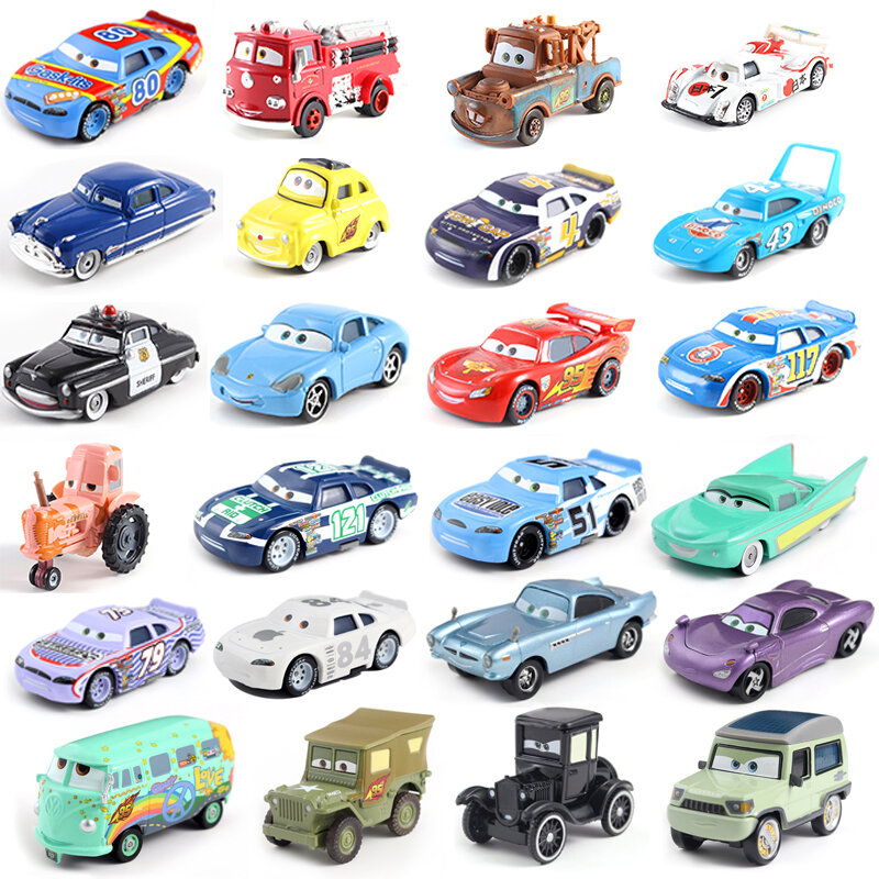 Carrinhos em miniatura inspirados em carros, da disney pixar, "personagens, tais como relâmpago mcqueen, mater e cruz ramirez, transformados em reais carrinhos de liga de metal para presentear as crianças