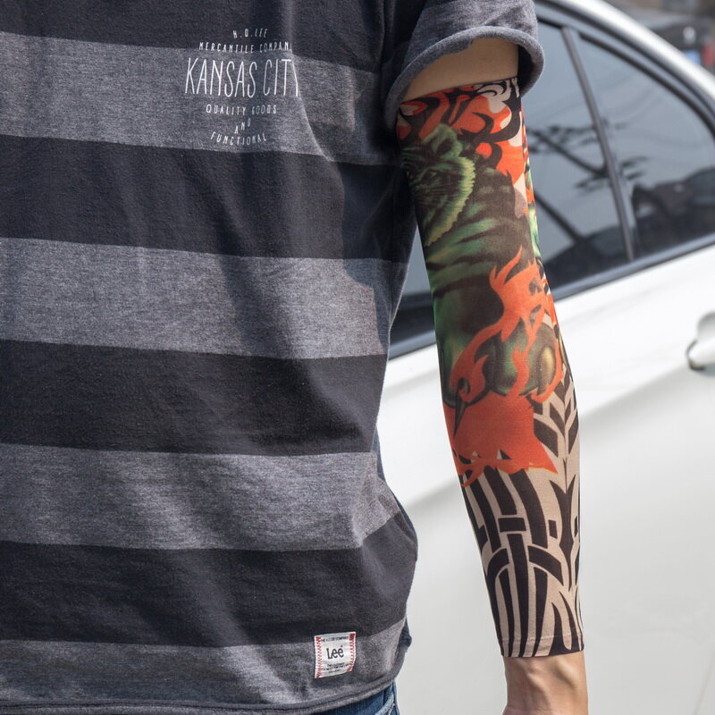 5 Pcs Misto Nuovo 100% Nylon Elastico Fasullo Manica Tatuaggio Temporaneo Disegni Del Corpo Calze Braccio Tatuaggio per Gli Uomini Freddi Donne trasporto Libero