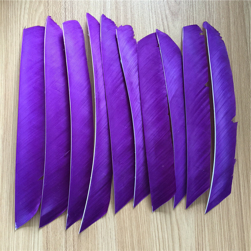 Plume de dinde véritable violette, pleine longueur, pour la chasse à l'arc et le tir, flèche recommandée, 50pcs