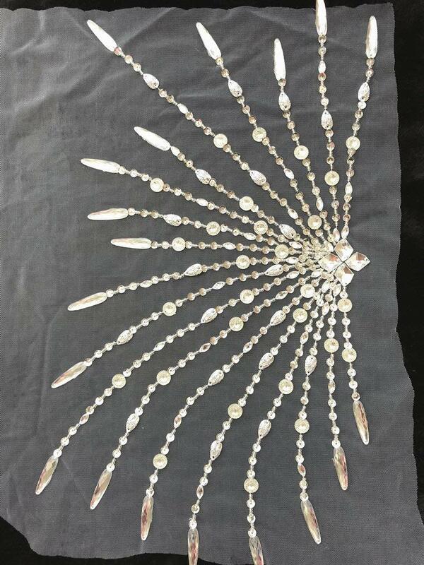 SEXY 25x47cm szyć na srebrny cekin dżetów kryształ zroszony aplikacje projektant łatki szycia dla DIY impreza przebierana sukienka na studniówkę