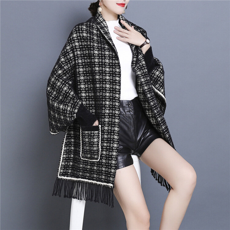 Plaid Fringed Knitted Sweater Poncho Women Long-sleeved Pocket Temperament Was Thin And Loose Sweater Poncho Femal Spring Autumn