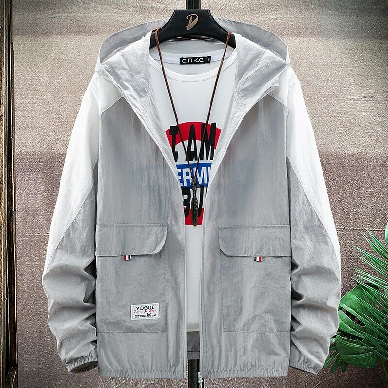 여름 태양 보호 의류 Unisex 후드 캐주얼 재킷 남자 야외 통기성 얇은 코트 플러스 크기 6XL 7XL 8XL