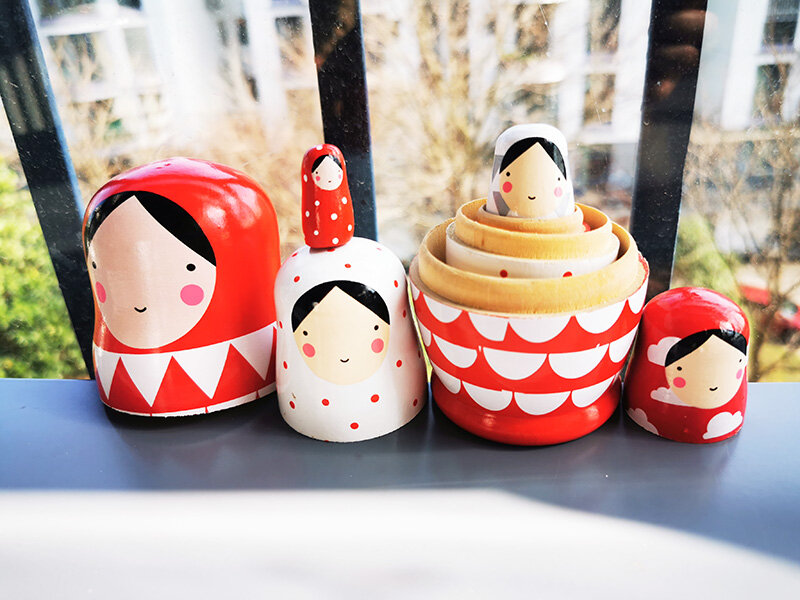 5pcs Set Russian Nesting Dolls Wooden Matryoshka Doll Handmade Painted Stacking Dolls Collectible Craft Toy 5" Tall 5.5*12.5cm
