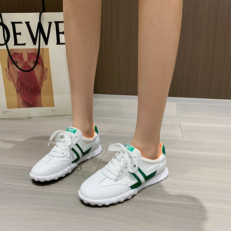 AIYUQI Sneakers Putih Wanita Kulit Asli 2021 Musim Panas Baru Sepatu Sneakers Kasual Datar Sepatu Wanita Siswa