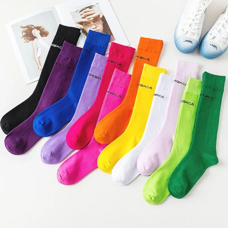 Chic Unisex ตัวอักษรเข่าถุงเท้าสูง Streetwear Street Dance ถุงเท้าผ้าฝ้าย Stripe Multicolor หวานน่ารัก Plus ขนาดถุงเท้า