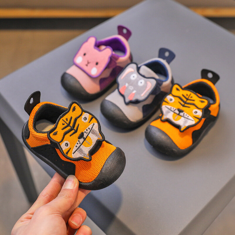 Dessin Animé mignon Bébé Chaussures de Marche pour Bébé Bambin Filles Garçons Décontracté Baskets En Mesh Fond Mou Antidérapant Enfant Bébé Premiers Marcheurs