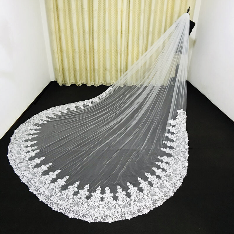 Echte Foto 3.5M Wedding Veils Lace Applique Edge Lange Kathedraal Lengte Veils Een Layer Tulle Custom Made Bruidssluier met Kam