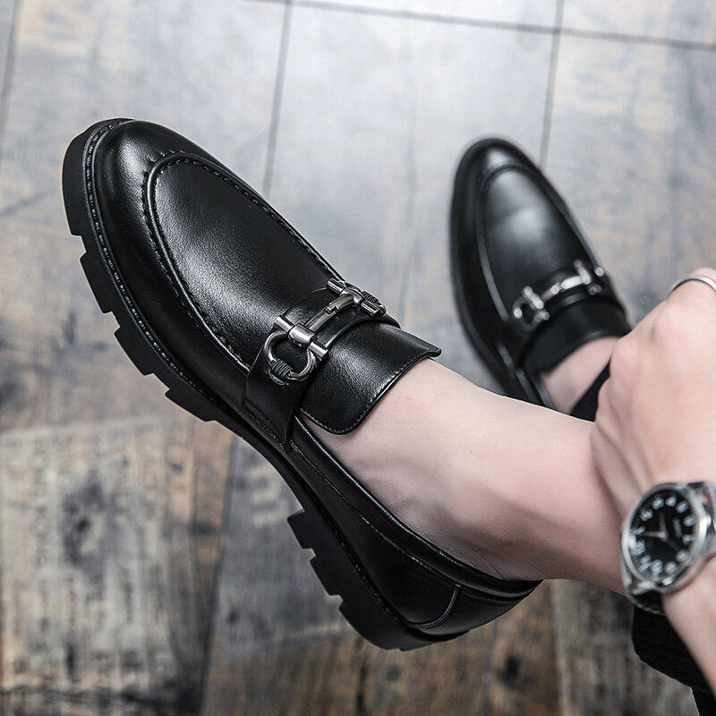 Zapatos informales de cuero genuino para hombre, sin cordones mocasines de marca de lujo, transpirables, para conducir, color negro, 2021
