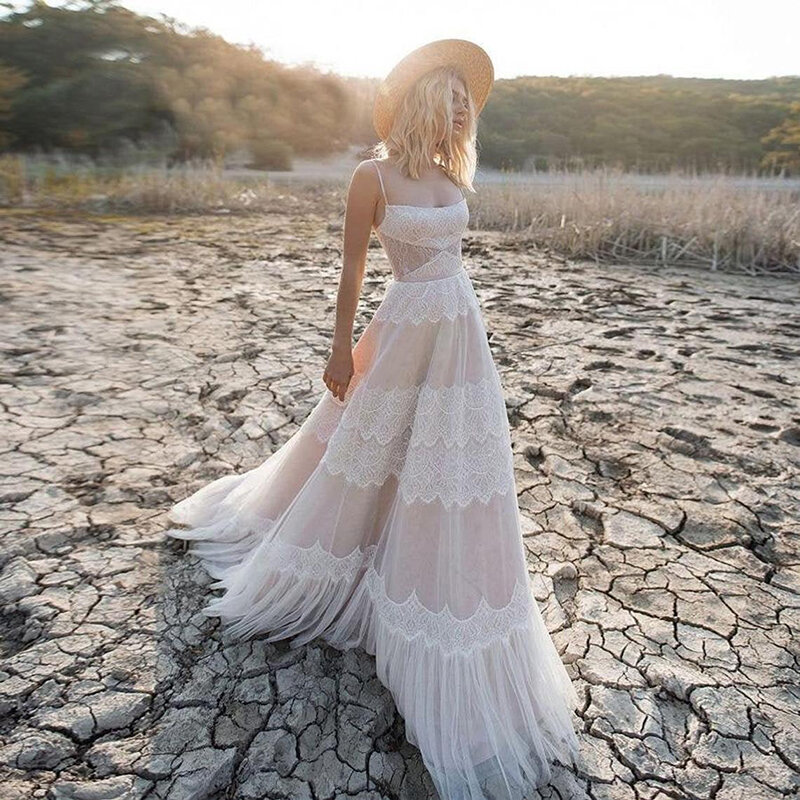 Boho Beach Garden Bridal Gown Lace Champagne 2021 Spaghetti Straps Backless Long Destination Wedding Dress Vestido De Noiva 1247