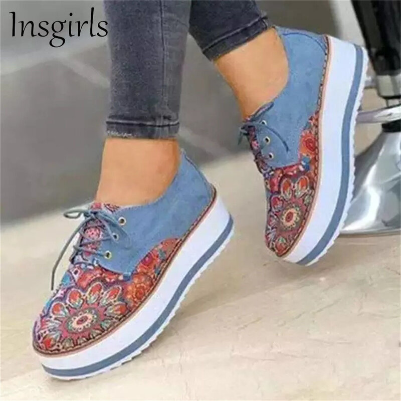 2021 Women Casual Shoes Spring Fashion PU Floral Embroidery Lace-Up Platform Loafers 35-43 Large-Sized Female Comfy Sneakers