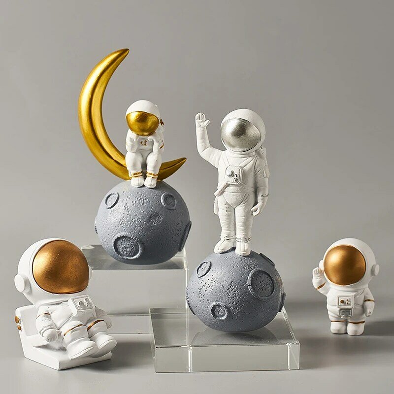 Figuras decorativas de astronauta para decoración del hogar, figuritas de estilo nórdico para decoración de escritorio de sala de estar, figuritas miniaturas